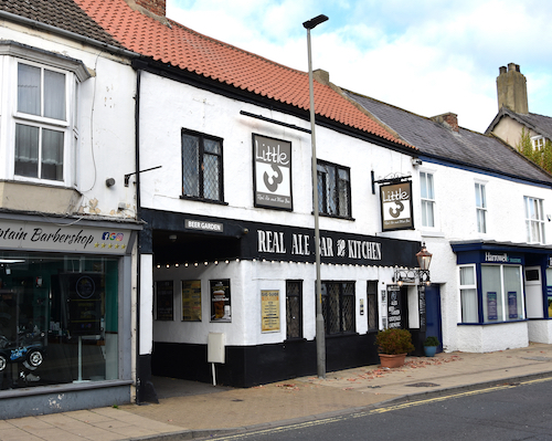 Little 3 is the smallest pub in the West Park Inns Collection and unlike our foodie venues, the Little 3’s focus is on an excellent choice of well kept cask ales and a packed calendar of live music.